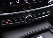 Volvo V90 22