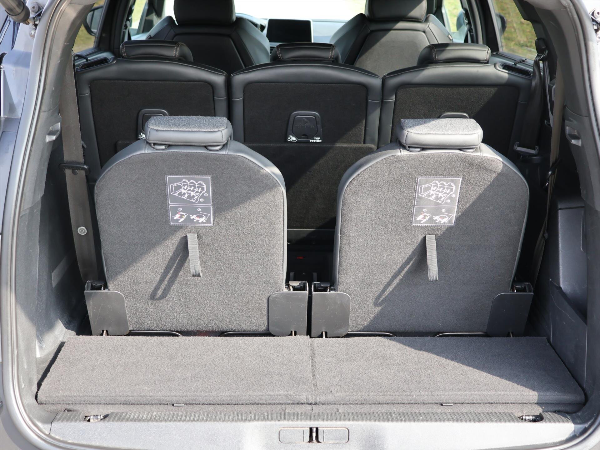 Peugeot 5008 SUV / Terénní 1,2 l 96 kw