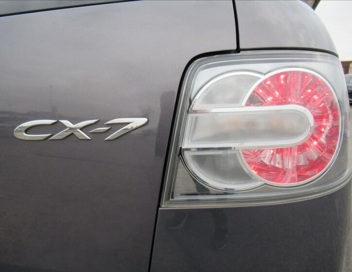 Mazda CX-7 Kombi 2,3 l 191 kw