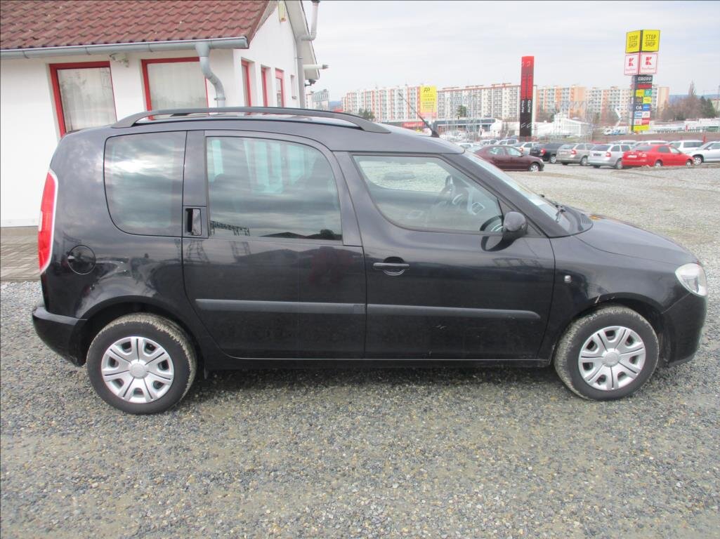 Škoda Roomster Kombi 1,2 l 51 kw