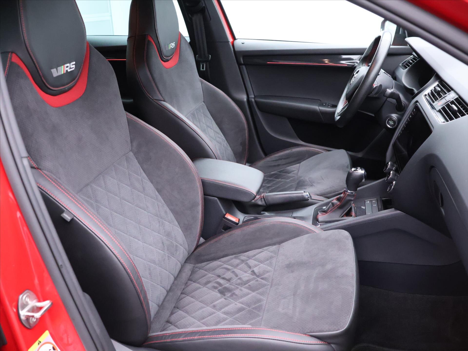 Škoda Octavia Liftback 2,0 l 180 kw