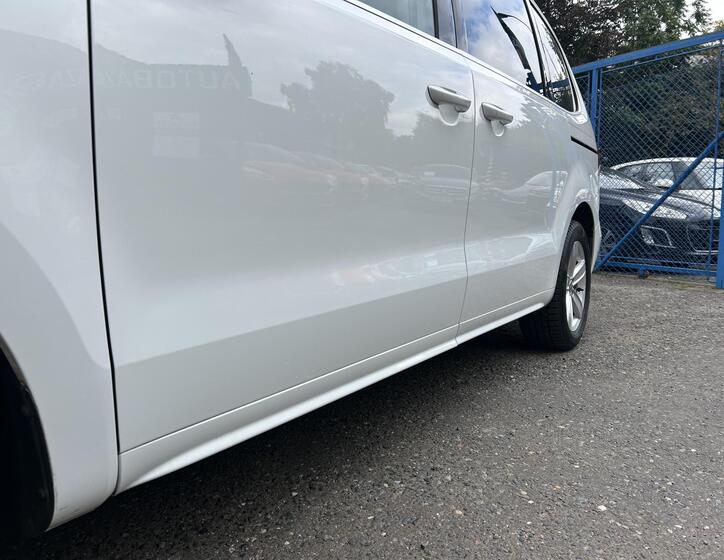 Volkswagen Sharan 23