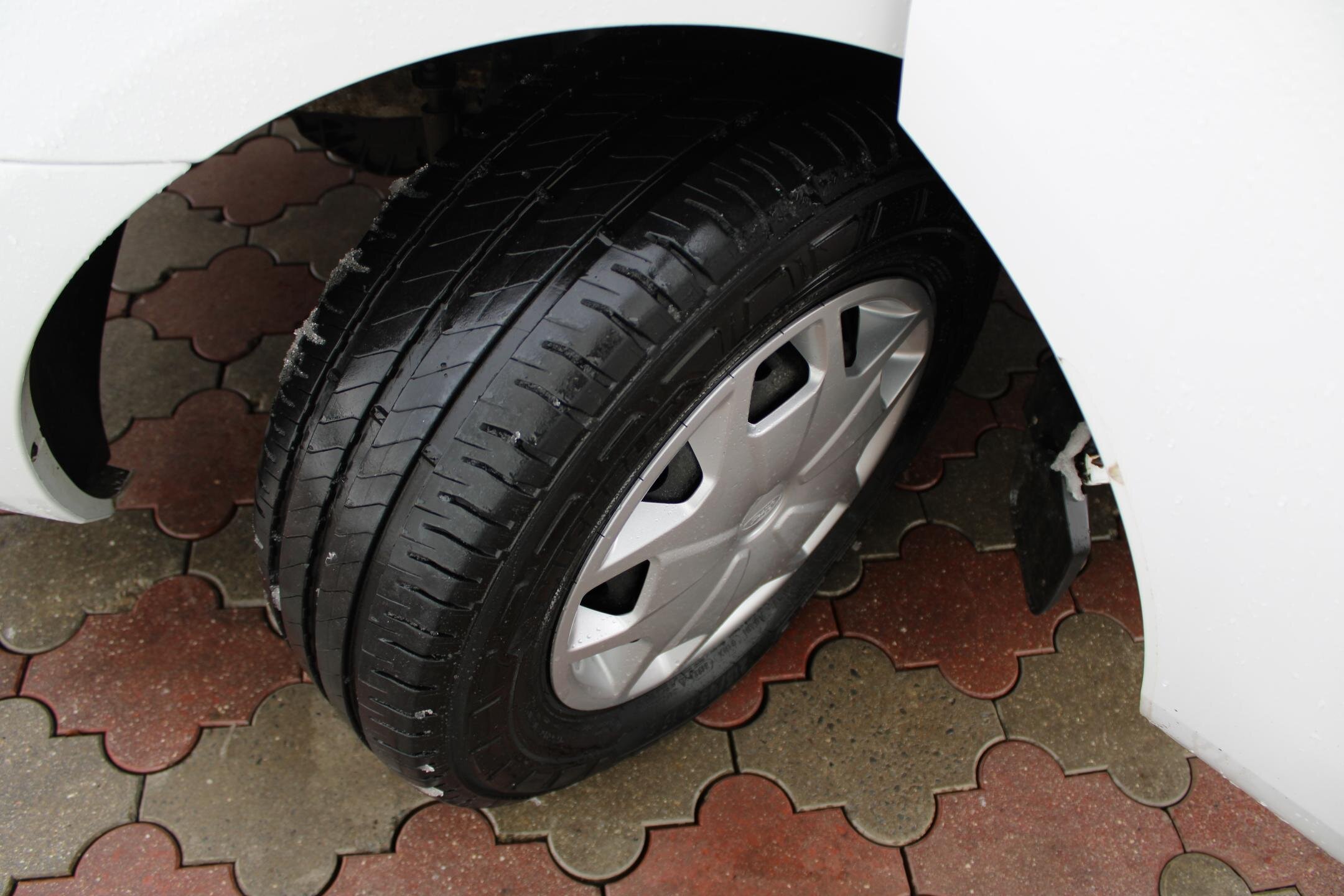 Ford Transit Custom Užitková 2,2 l 92 kw