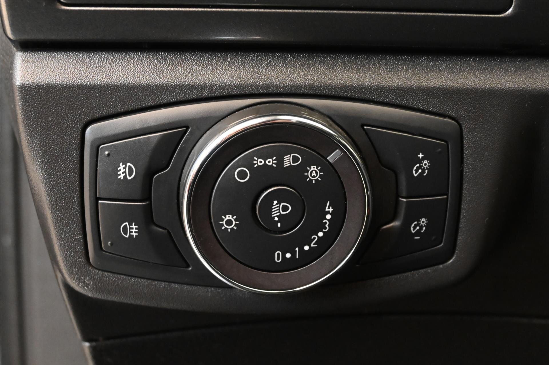 Ford Mondeo Kombi 2,0 l 110 kw