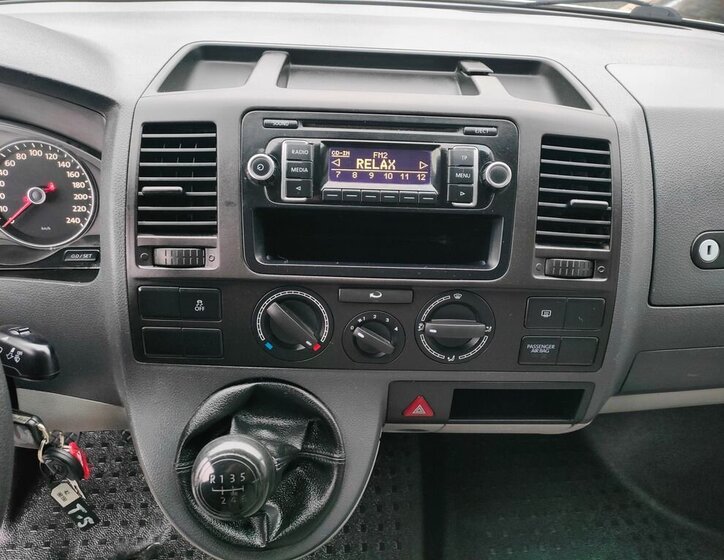 Volkswagen Transporter 6