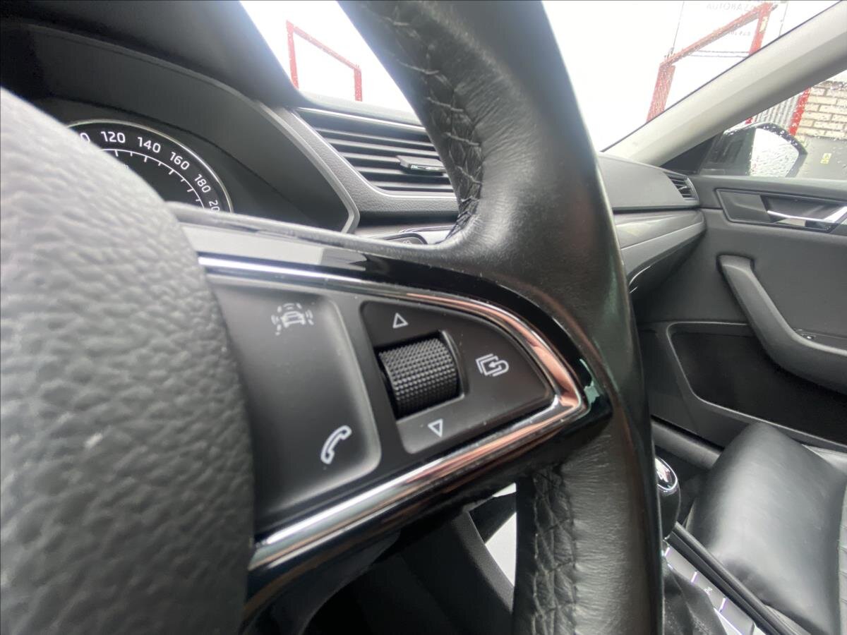 Škoda Superb Kombi 2,0 l 140 kw