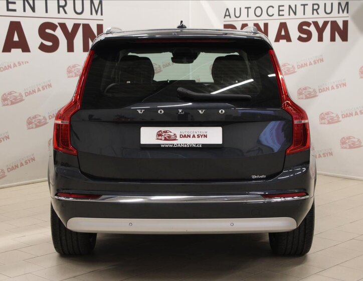 Volvo XC90 SUV / Terénní 2,0 l 173 kw