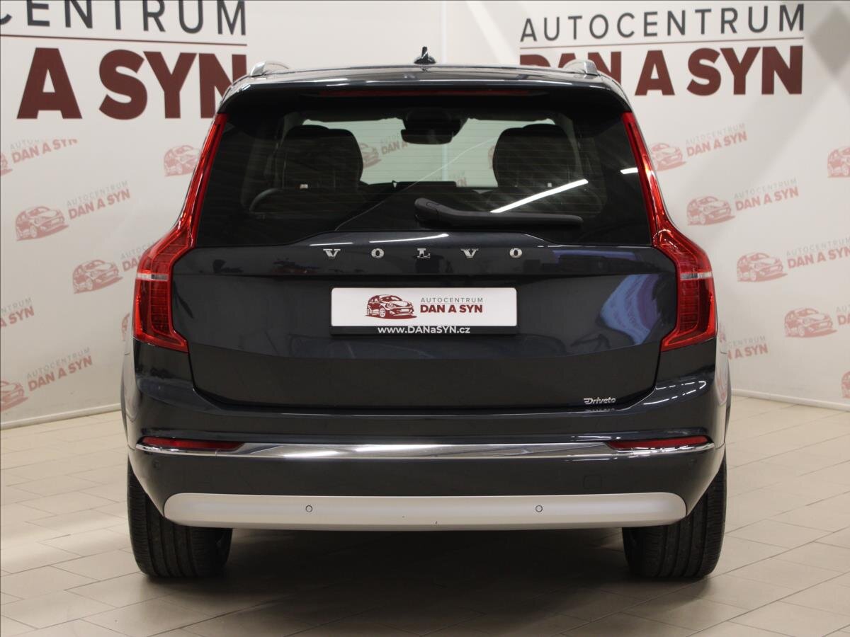 Volvo XC90 SUV / Terénní 2,0 l 173 kw