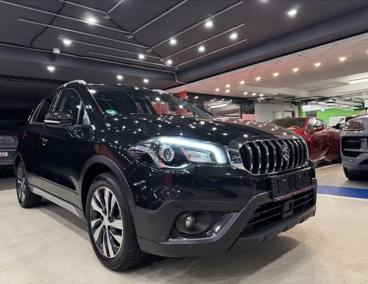 Suzuki SX4 S-Cross 11