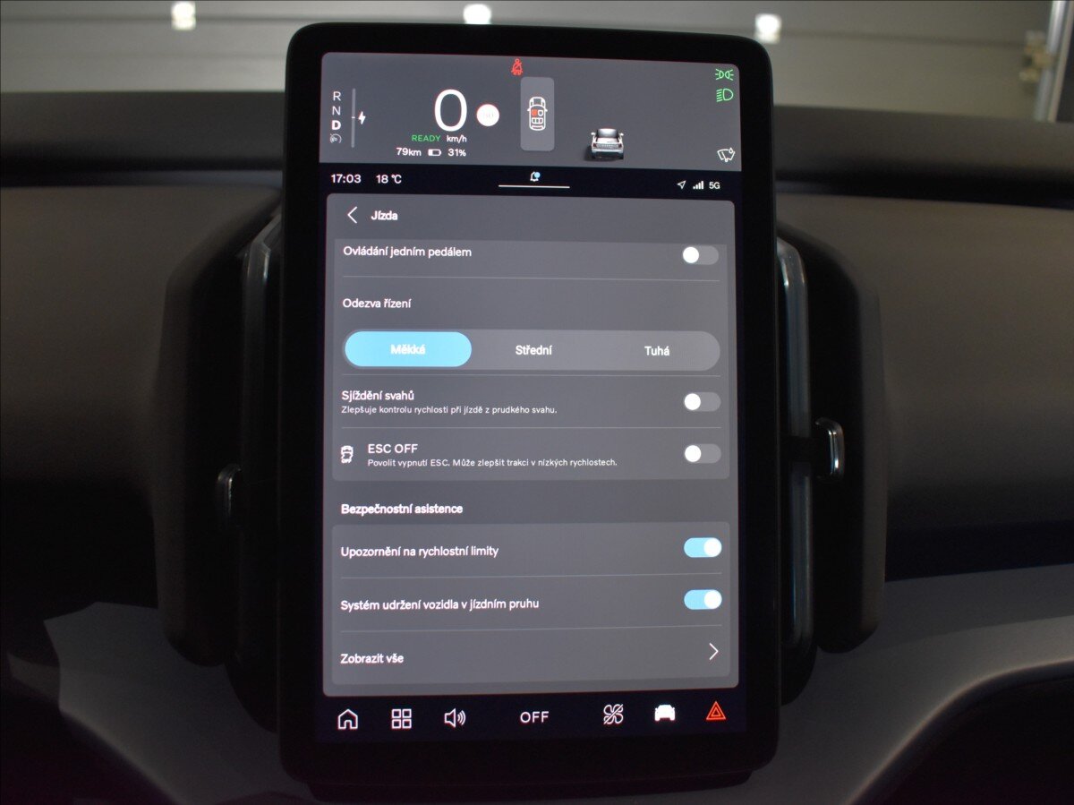 Volvo EX30 SUV 0,0 200 kw