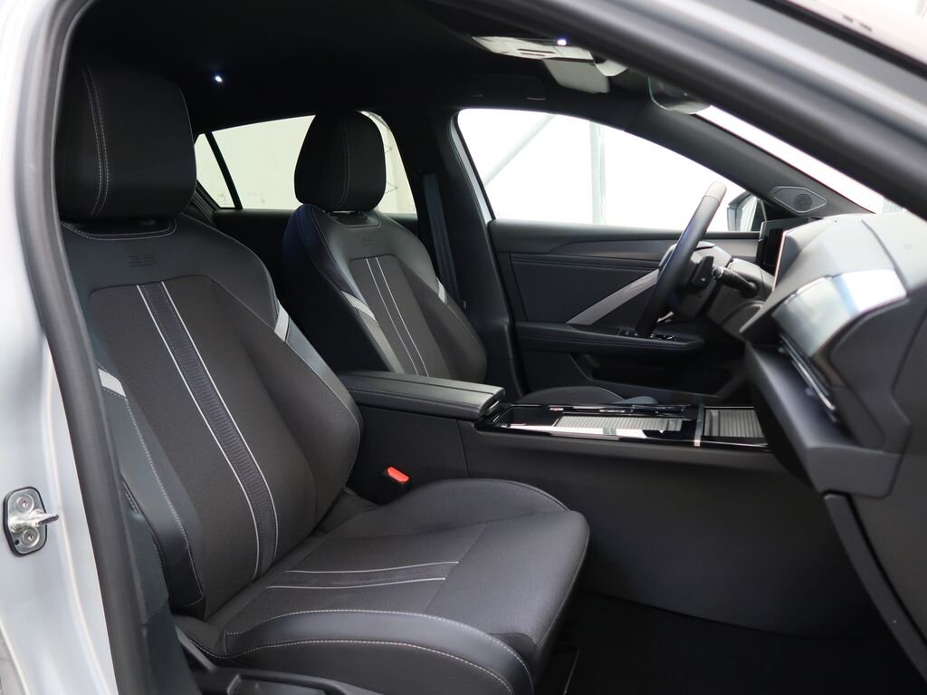 Opel Astra Hatchback 1,2 l 96 kw