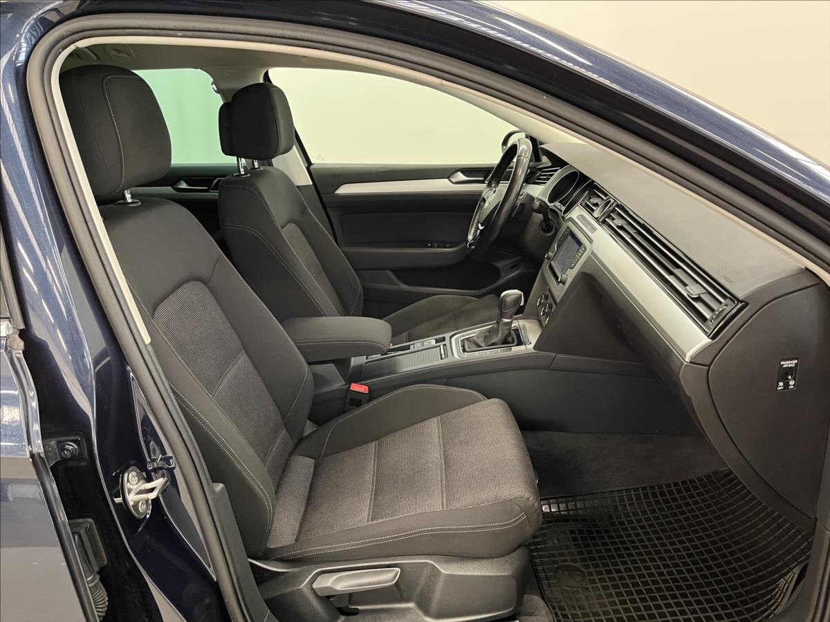 Volkswagen Passat Kombi 2,0 l 140 kw