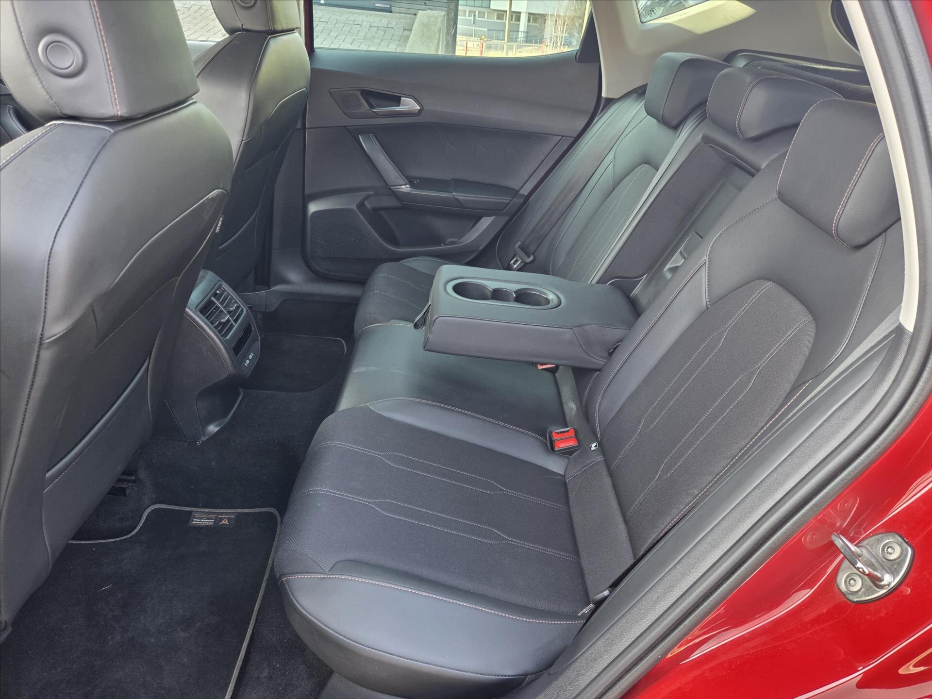 Cupra Formentor SUV / Terénní 1,5 l 110 kw