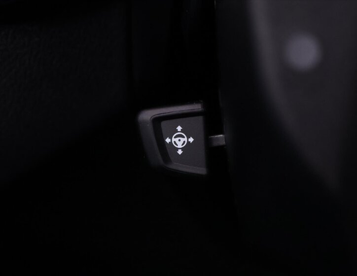 BMW Řada 5 Sedan / Limuzína 3,0 l 250 kw