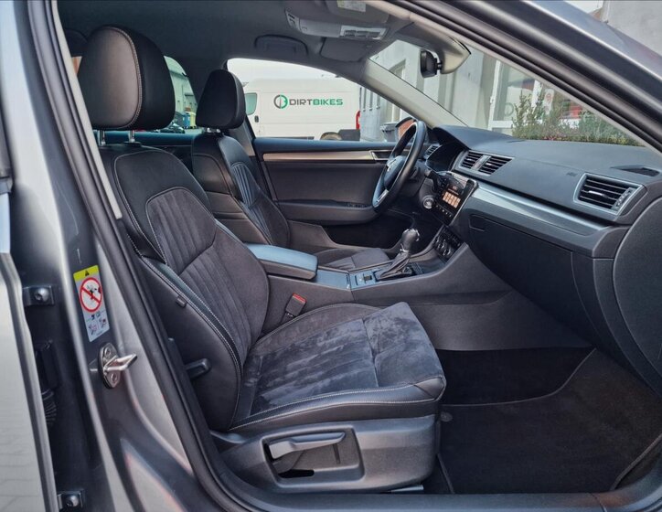 Škoda Superb 14