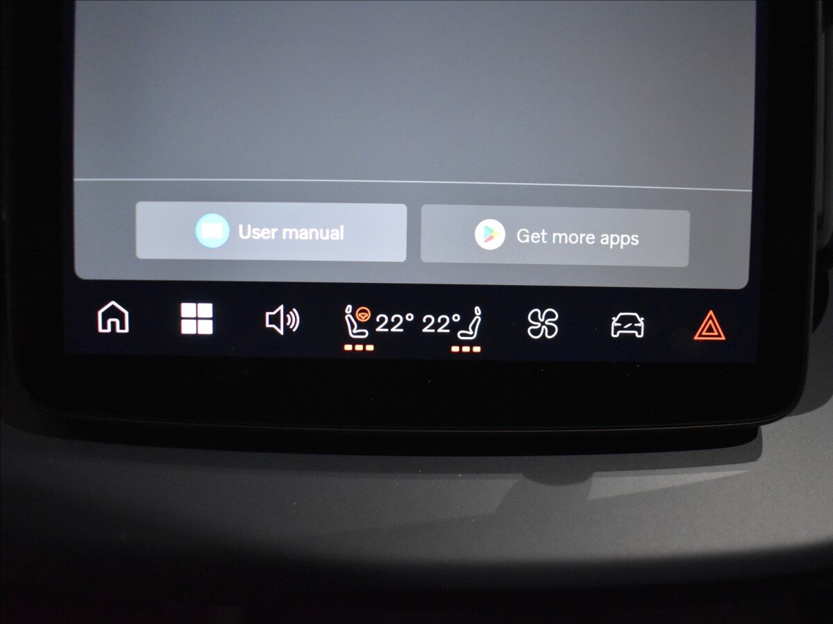 Volvo EX30 SUV / Terénní 0,0 315 kw