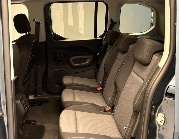 Toyota ProAce City Verso 11