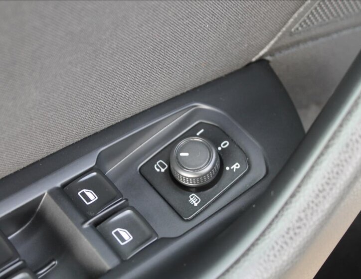 Volkswagen Passat Kombi 2,0 l 110 kw