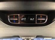 Mercedes-Benz Třídy V 21