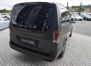 Mercedes-Benz Třídy V 8