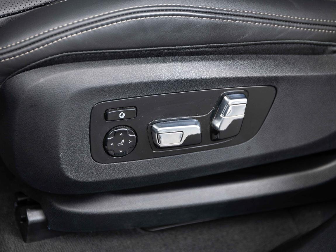 BMW X5 SUV / Terénní 3,0 l 219 kw