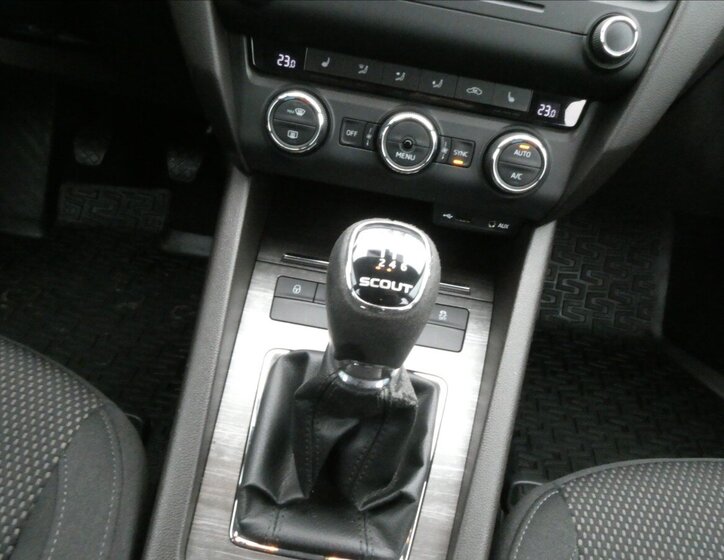 Škoda Octavia Kombi 2,0 l 110 kw