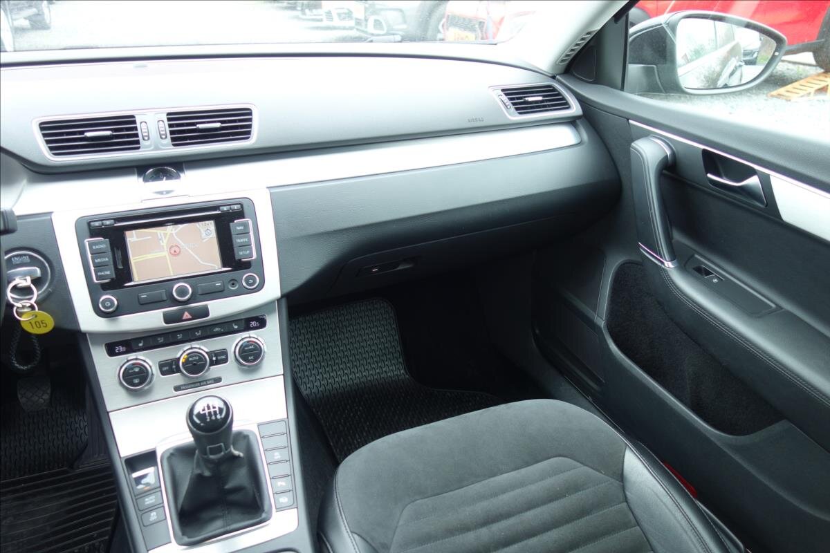 Volkswagen Passat Kombi 2,0 l 130 kw