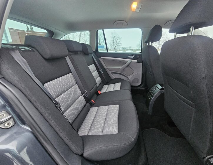 Škoda Octavia Kombi 1,2 l 77 kw