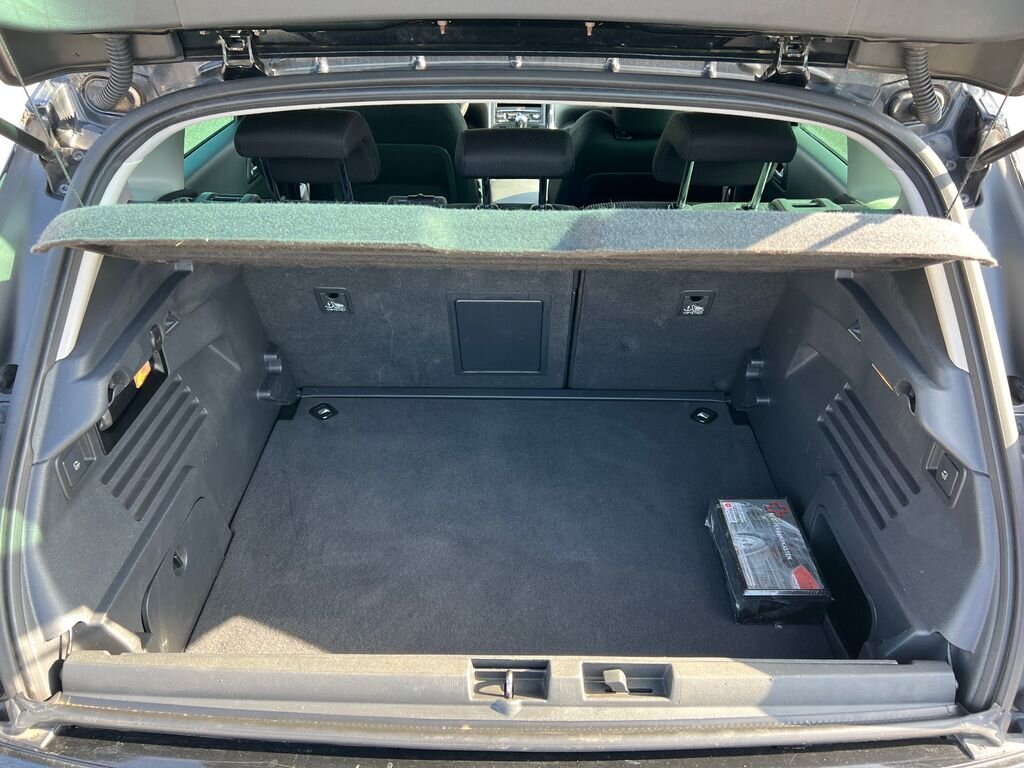 Peugeot 3008 MPV 2,0 l 120 kw