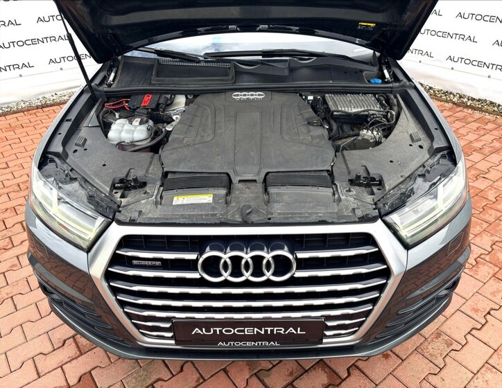 Audi Q7 SUV / Terénní 3,0 l 200 kw