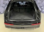 Audi Q7 32