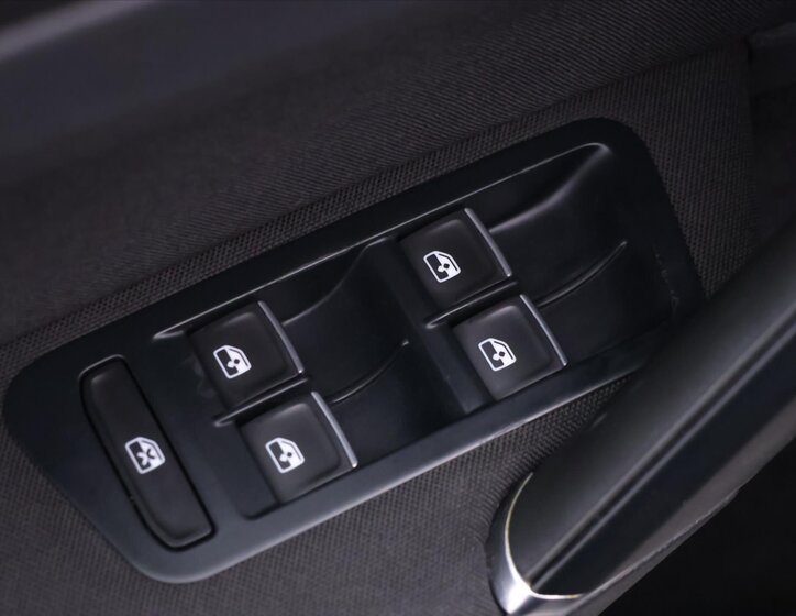 Volkswagen Golf Kombi 1,4 l 92 kw