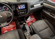 Mitsubishi Outlander SUV / Terénní 2,0 l 110 kw