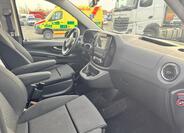 Mercedes-Benz Vito 13