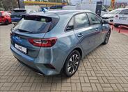 KIA Ceed 5