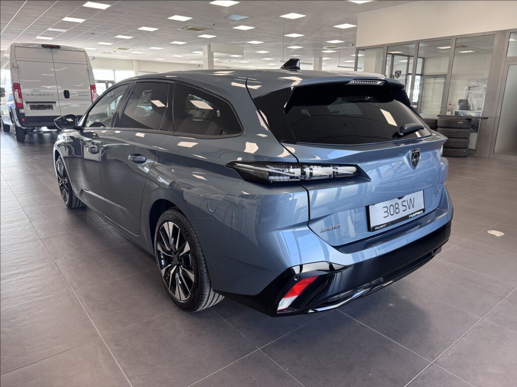 Peugeot 308 Kombi 1,2 l 100 kw