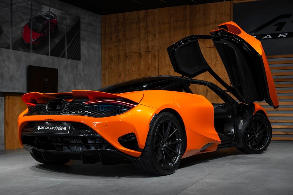 McLaren Ostatní Kupé 4,0 l 552 kw