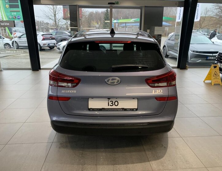 Hyundai i30 Kombi 1,5 l 70 kw