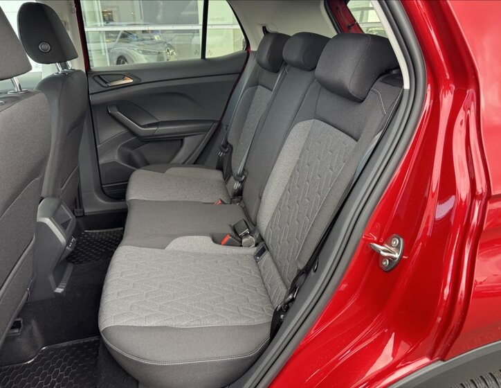 Volkswagen T-Cross SUV / Terénní 997,0 85 kw