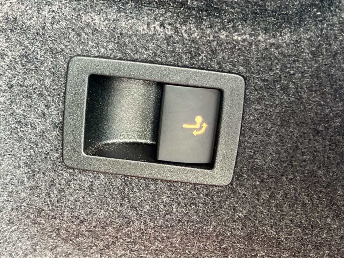 Škoda Karoq Kombi 1,5 l 110 kw