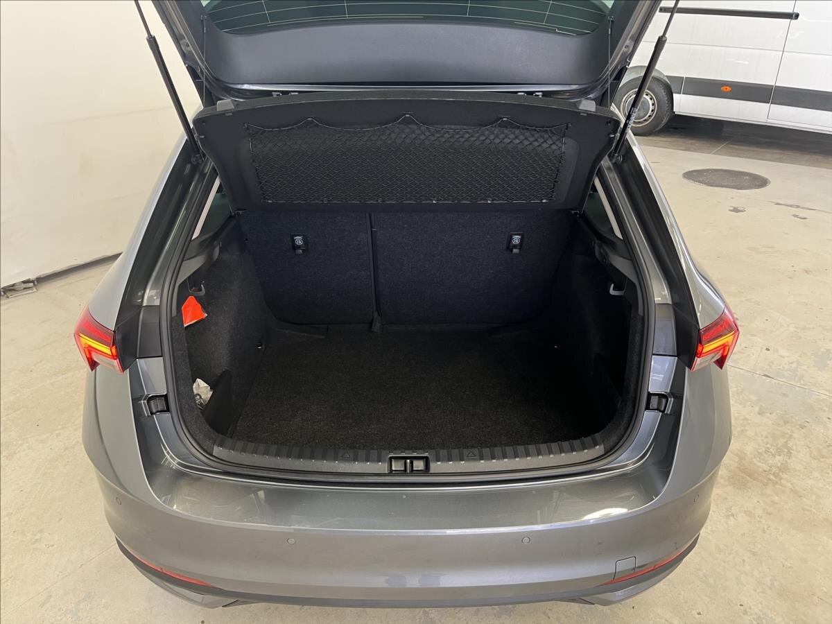 Škoda Scala Hatchback 999,0 85 kw