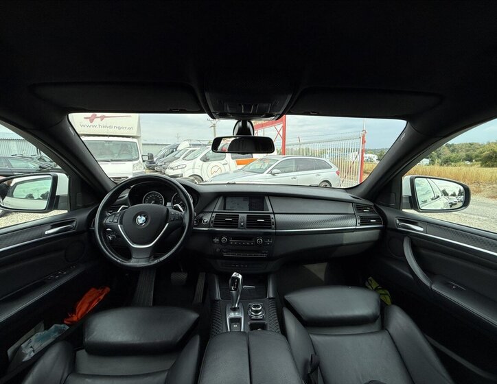 BMW X6 SUV 3,0 l 180 kw