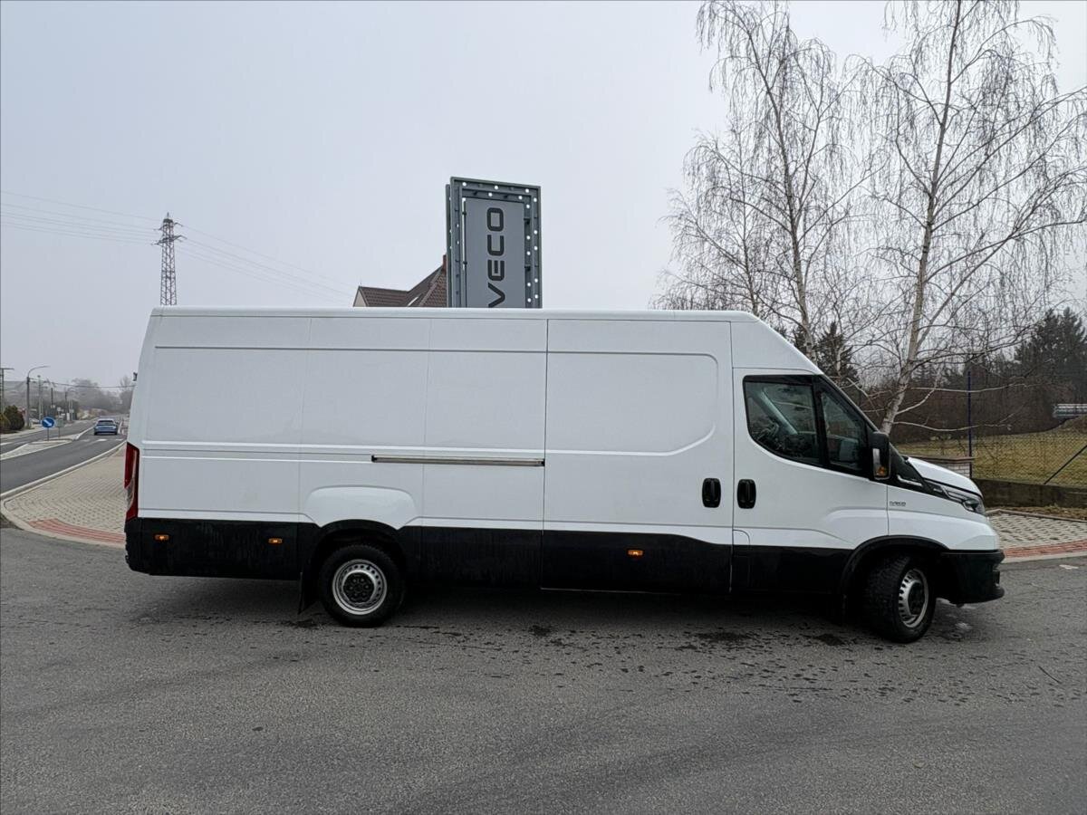 Iveco Daily Skříň 3,0 l 129 kw