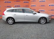 Volvo V60 Kombi 2,0 l 133 kw