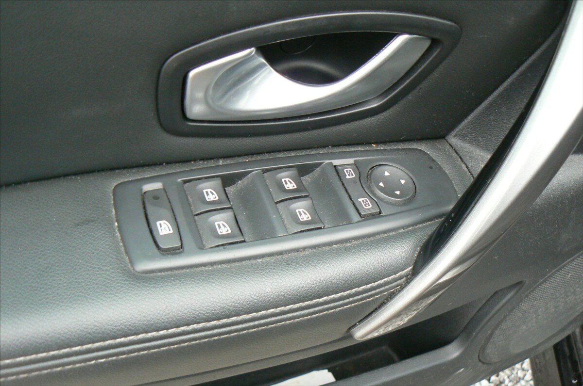 Renault Laguna Kombi 1,5 l 81 kw