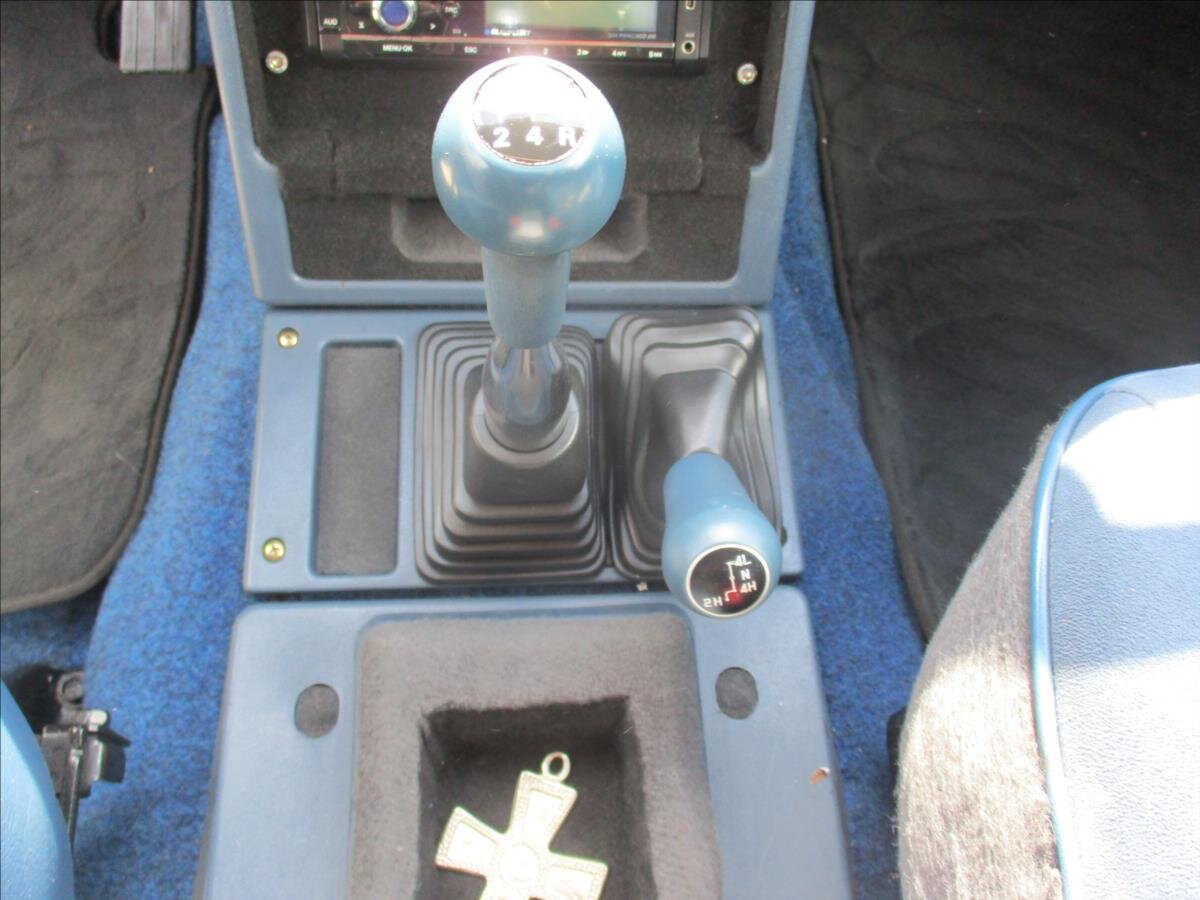 Mitsubishi Pajero SUV 2,5 l 70 kw