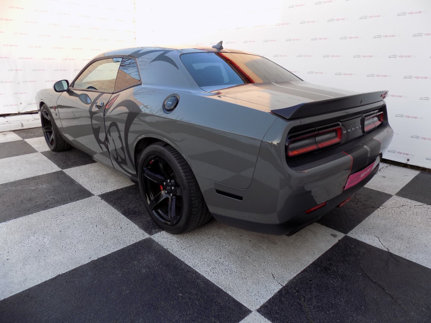 Dodge Challenger Ostatní 6,2 l 527 kw