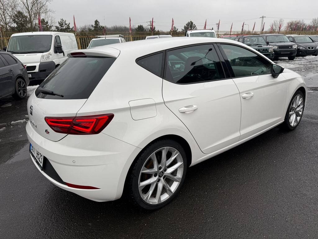 Seat Leon Hatchback 1,5 l 96 kw