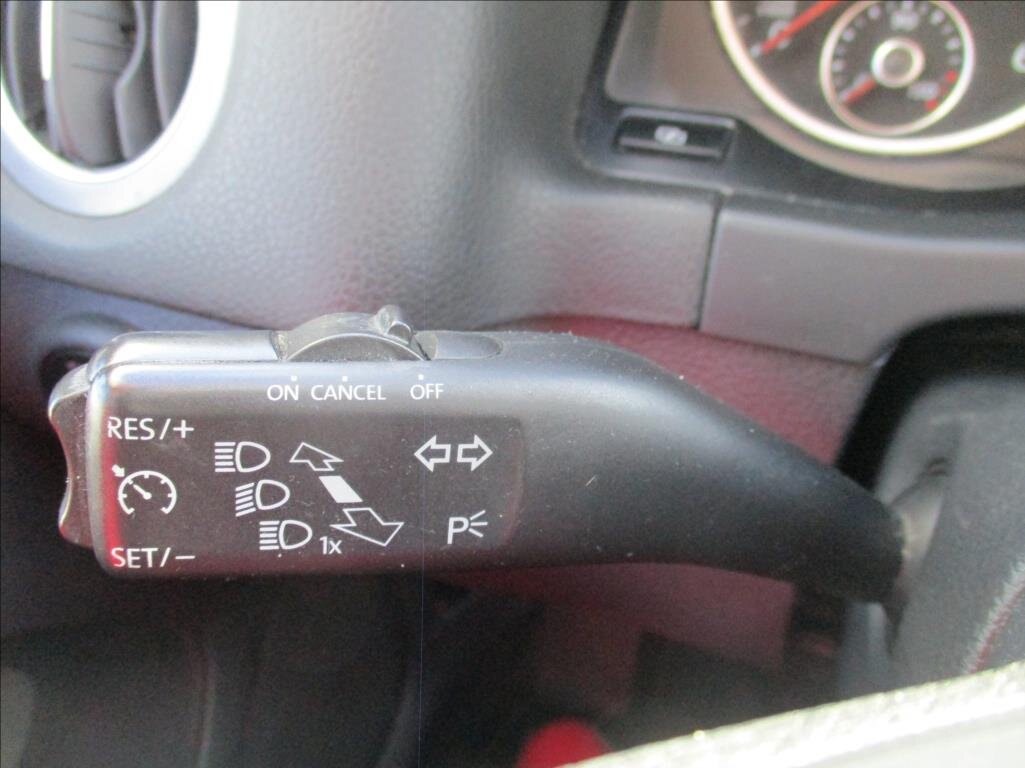 Volkswagen Tiguan SUV / Terénní 2,0 l 81 kw