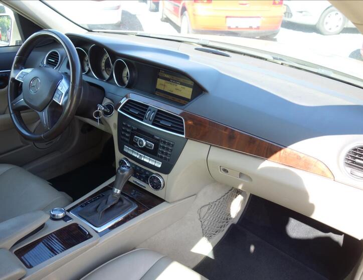 Mercedes-Benz Třídy C 13